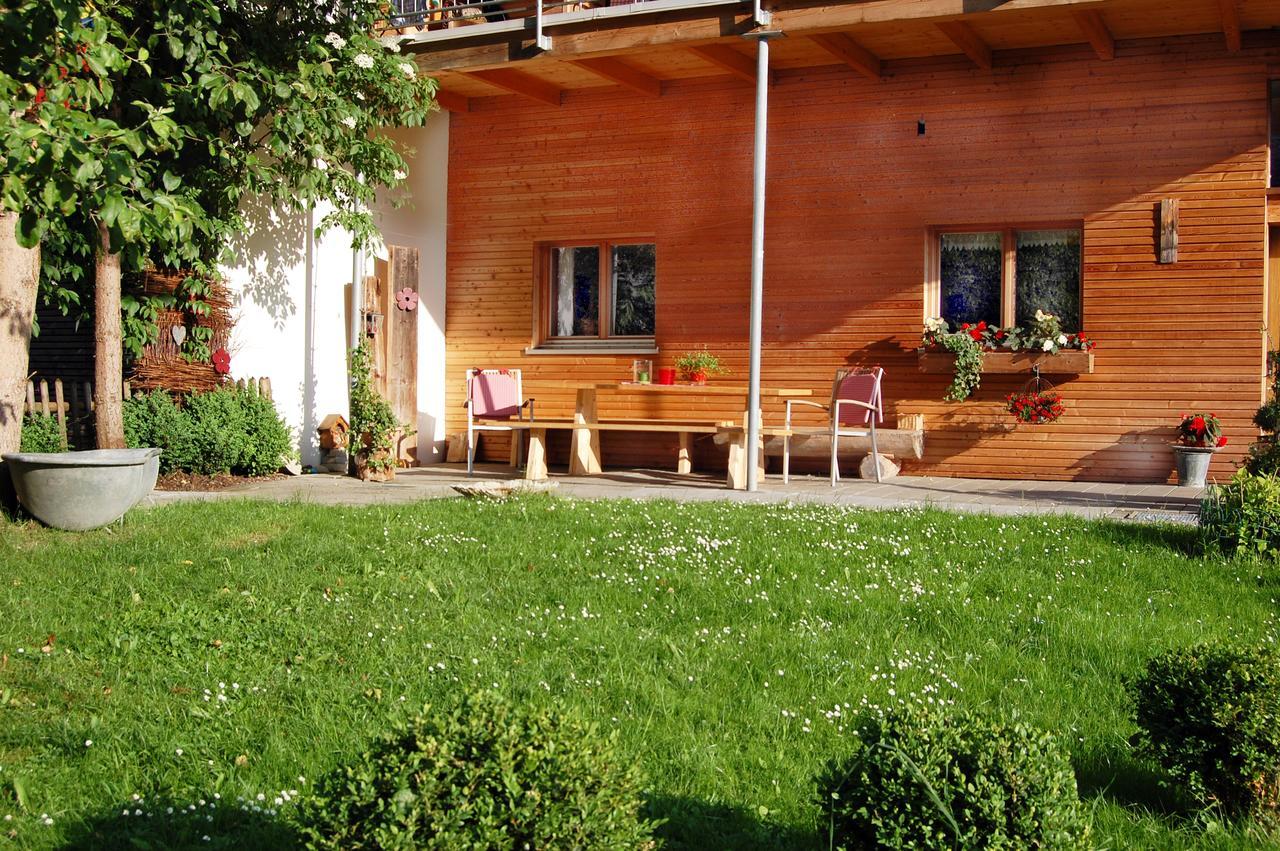 Appartements Christine Бецау Екстериор снимка
